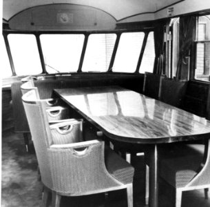 HUA-152311-Interieur van de salon van het directierijtuig NS 20 ("Kameel") van de N.S