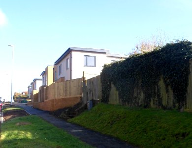 Housing on site of Brethren Meeting Room, Vale Avenue, Patcham (February 2014) (1)