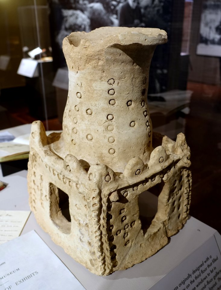 House-shaped offering stand, Yorghan Tepe, ancient Nuzi, Iraq, Stratum II, ceramic - Harvard Semitic Museum - Cambridge, MA - DSC06061