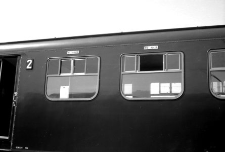 HUA-151696-Afbeelding van de schuiframen van een electrisch treinstel mat 1954 plan P van de NS bij Werkspoor te Utrecht