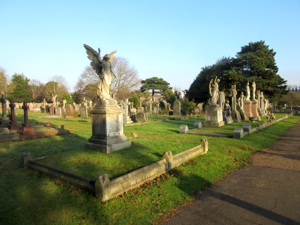 Hove Cemetery, Old Shoreham Road, Hove (December 2016) (11)
