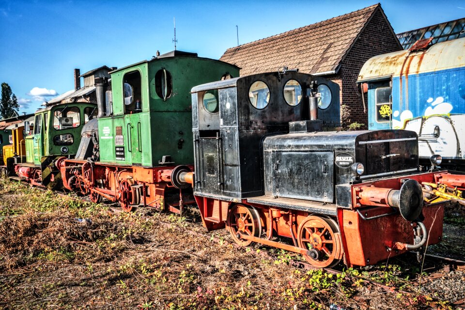 Locomotive rail traffic train