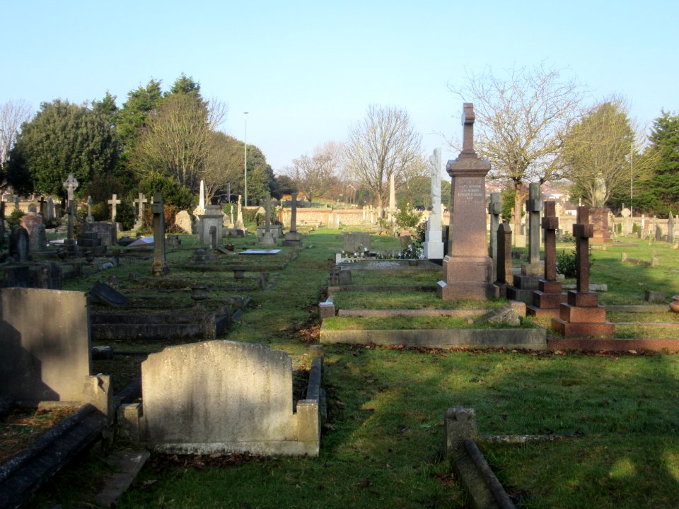 Hove Cemetery, Old Shoreham Road, Hove (December 2016) (1)