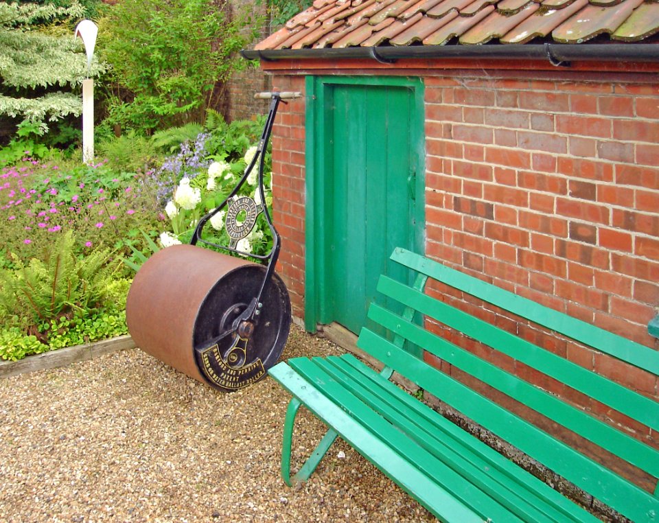 Hoveton Hall Gardens Garden Roller