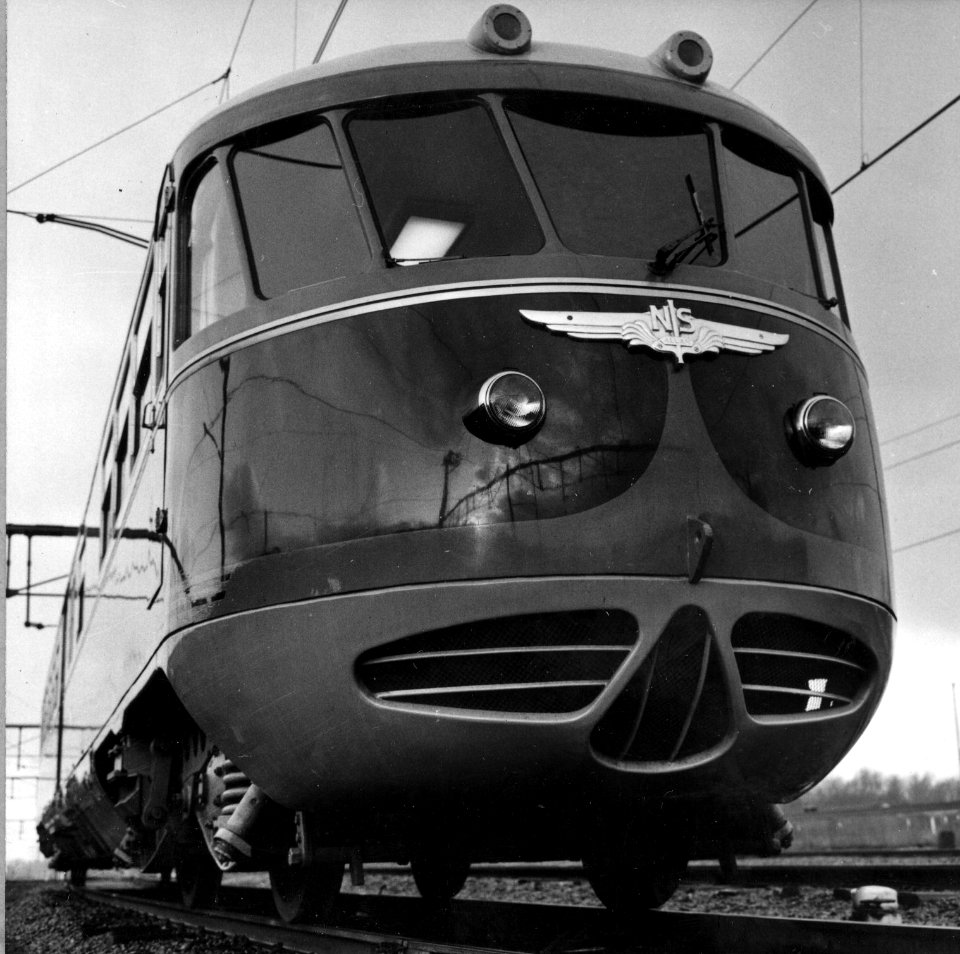HUA-152331-Afbeelding het directierijtuig NS 20 ("Kameel") van de N.S