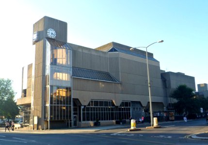 Hove Town Hall, Norton Road-Tisbury Road-Church Road, Hove (September 2013) (1)