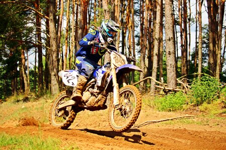 Sport racing cross