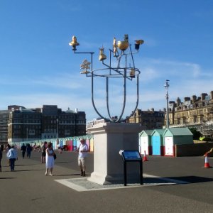Hove Plinth, King's Esplanade, Hove (September 2019) (2)