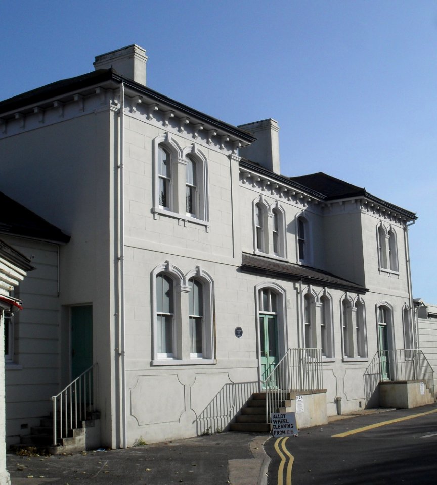 Hove Railway Station, Goldstone Villas, Hove (October 2010) (Old Ticket Office facing Station Approach)