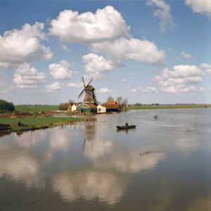 Houtzaagmolen De Vriendschap bij Monnickendam (1960)