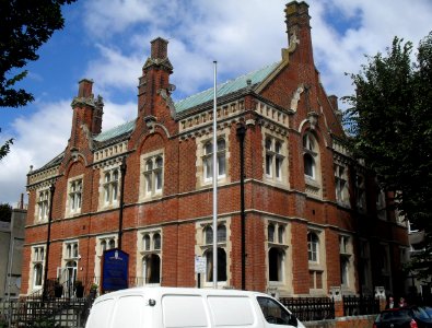 Hove Club, 28 Fourth Avenue, Hove (NHLE Code 1205450) (August 2010)