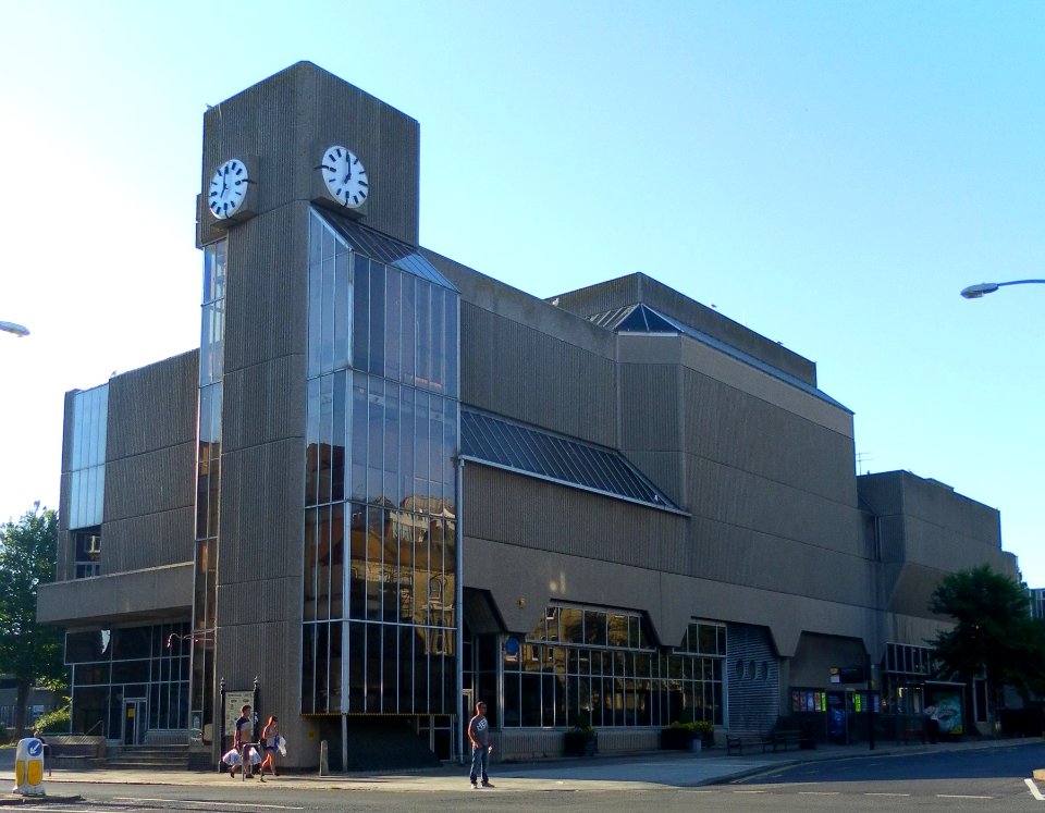 Hove Town Hall, Norton Road-Tisbury Road-Church Road, Hove (July 2012) (1)