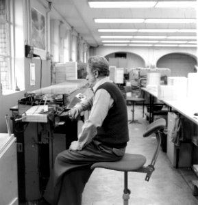 HUA-171731-Interieur van het 3e Administratiegebouw (HGB III) van de N.S. (Moreelsepark) te Utrecht- drukkerij