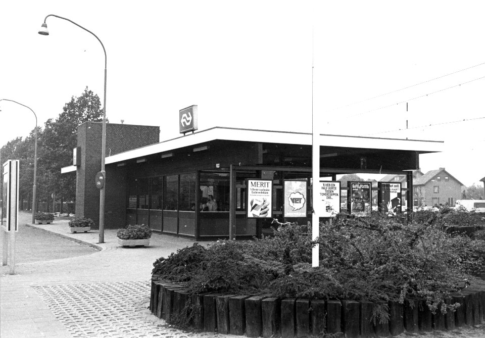 HUA-150854-Gezicht op het N.S.-station Wijchen te Wijchen