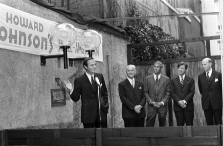 Howard Johnsons Hotel in Amsterdam geopend, Bestanddeelnr 923-9596