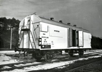 HUA-170957-Afbeelding van de koelwagen NS 26714 (type S-CHVP, serie NS 26701-26800) van Interfrigo te Maarn
