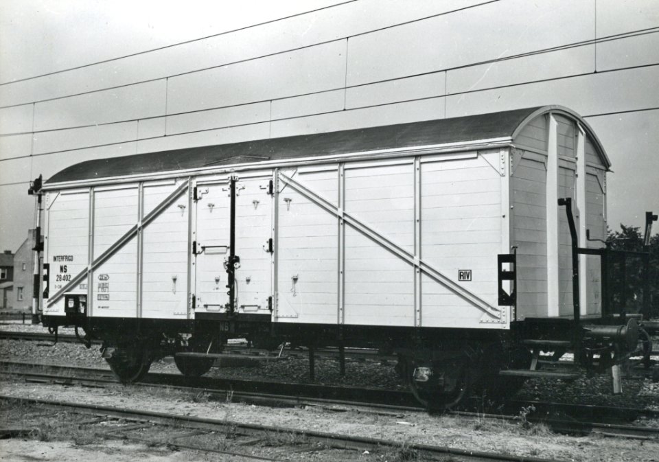 HUA-170951-Afbeelding van de koelwagen NS 28402 type S CHI van NS Interfrigo te Twello
