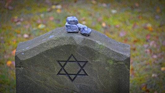 Memorial belsen mountains holocaust