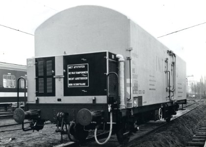 HUA-170927-Afbeelding van de koelwagen nr NS 55001 van NS Interfrigo op het terrein van Werkspoor te Utrecht
