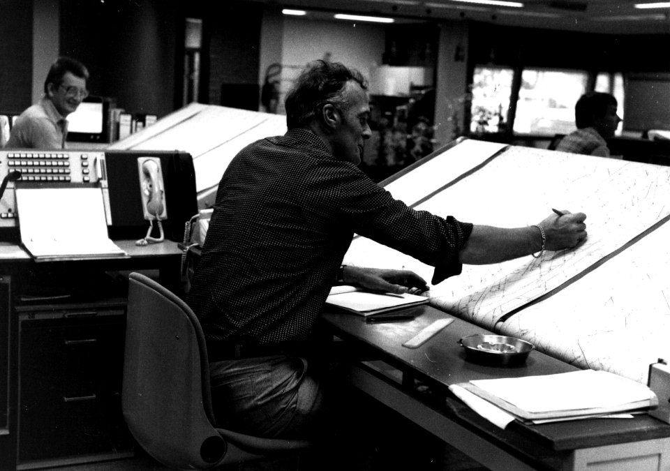 HUA-159721-Interieur van de Centrale Verkeersleidingspost (CVL-post) van de N.S. te Rotterdam