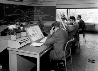 HUA-159717-Interieur van het seinhuis op het 4e perron van het N.S.-station Rotterdam C.S. te Rotterdam