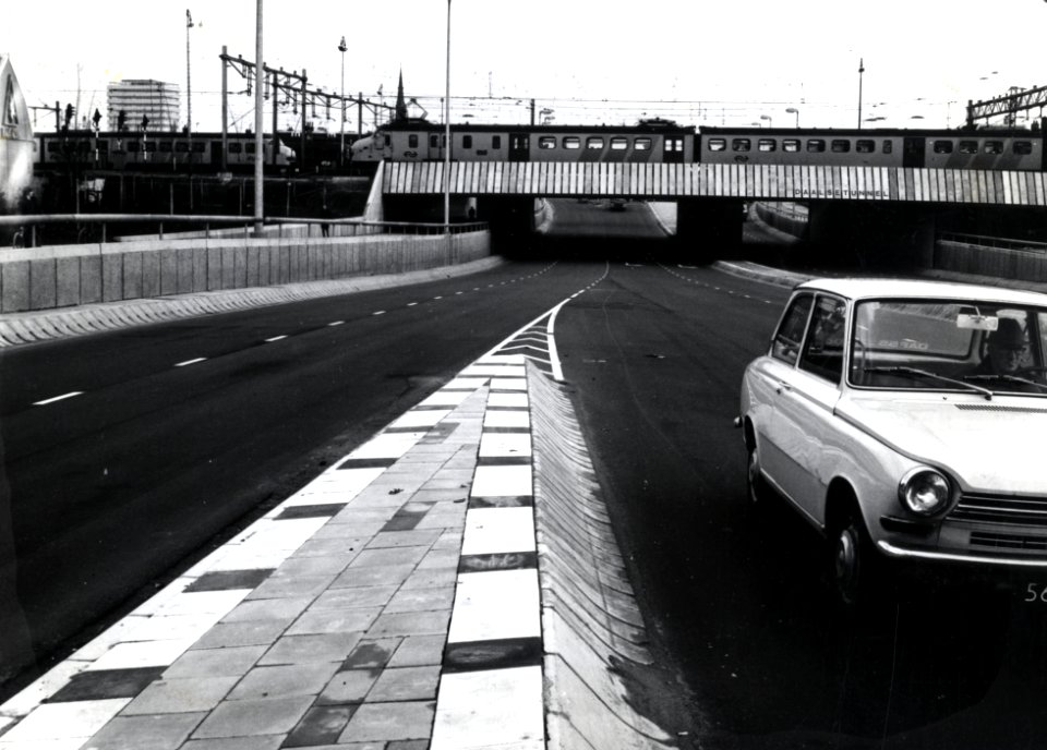 HUA-169157-Gezicht op de Daalsetunnel te Utrecht