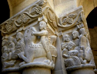 Huesca - Monasterio de San Pedro el Viejo, claustro, capiteles 24