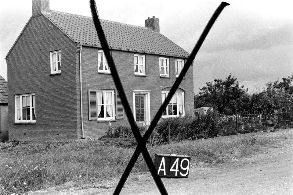 Huis bij Alphen (ruilverkaveling Land van Maas en Waal), Bestanddeelnr 170-2292