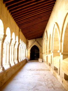 Huesca - Monasterio de San Pedro el Viejo, claustro 03