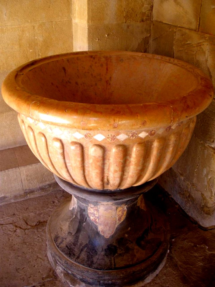 Huesca - Monasterio de San Pedro el Viejo, claustro 10