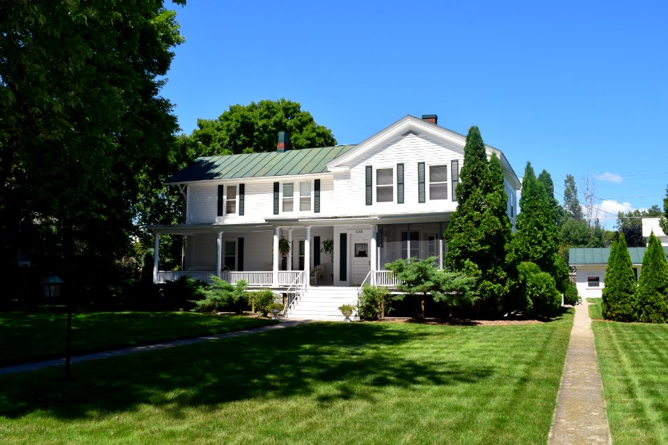Huff Jones House, Oconto, WI