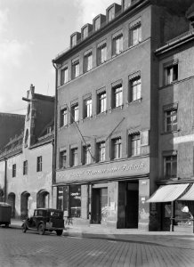 Huis aan de Skt Jacobsplatz in München waar Carl Spitzweg woonde en gestorven i, Bestanddeelnr 190-1388
