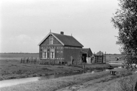 Huis bij A (ruilverkaveling Roelofarendsveen), Bestanddeelnr 170-2480