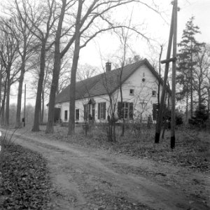 Huis Baron Van Lynden met regenton, Bestanddeelnr 902-5042