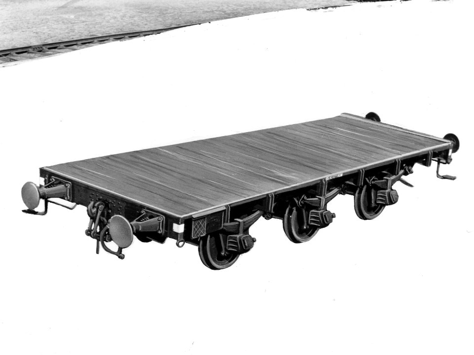 HUA-167489-Afbeelding van een ontwerptekening van een korte, 3-assige platte (marmerwagen) van de N.S. (serie NS 92321-92344, type HBU)