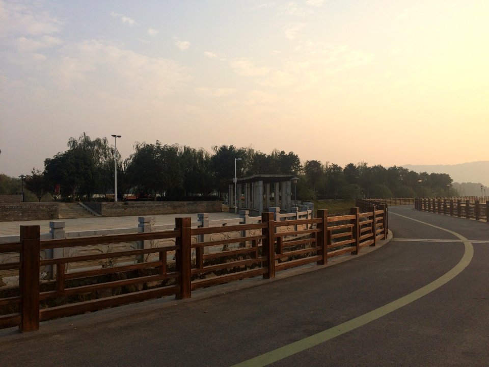 Huanhu Road, Hunan Institute of Science and Technology, picture3