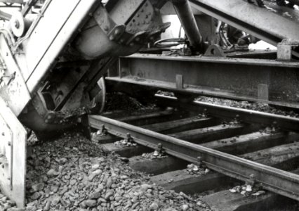 HUA-169668-Detail van de hormachine van de NS tijdens onderhoudswerkzaamheden aan de spoorlijn te Heerhugowaard