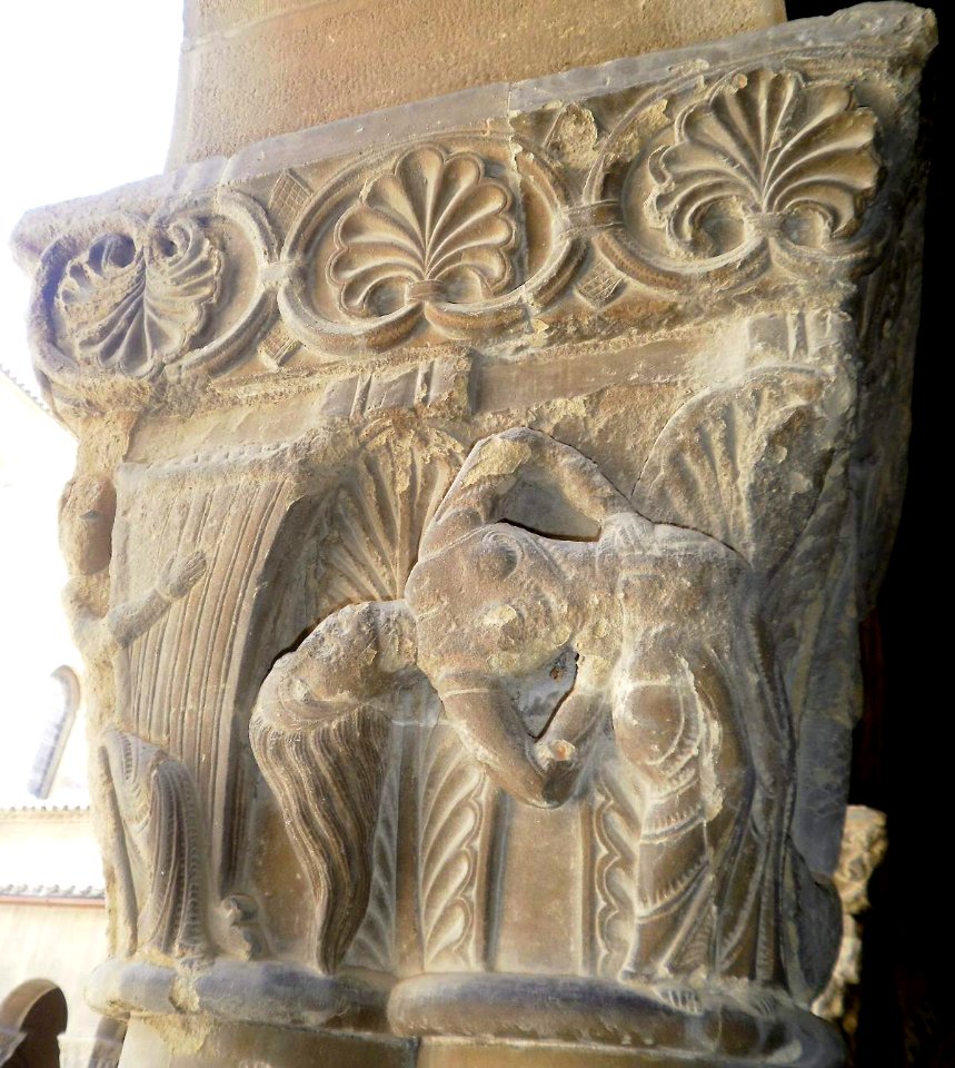 Huesca - Monasterio de San Pedro el Viejo, claustro, capiteles 27