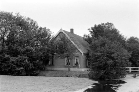Huis bij A (ruilverkaveling Roelofarendsveen), Bestanddeelnr 170-2481