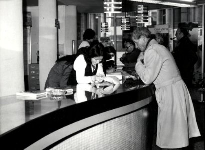 HUA-169338-Interieur van het N.S.-station Utrecht C.S. te Utrecht- inlichtingenbureau