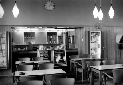 HUA-166045-Interieur van het NS station Assen te Assen restauratie