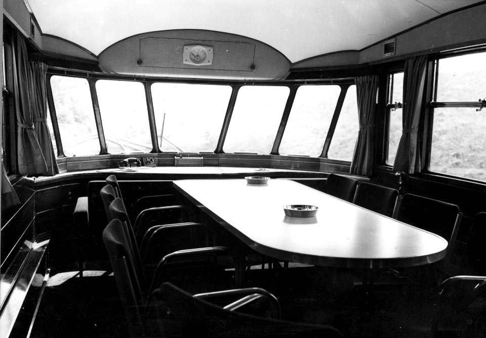 HUA-152352-Interieur van de salon in de NS 20 (VIP-car, "Kameel") van de N.S