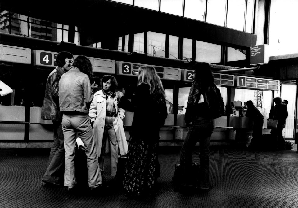 HUA-152473-Interieur van het N.S.-station Utrecht C.S. te Utrecht- hal