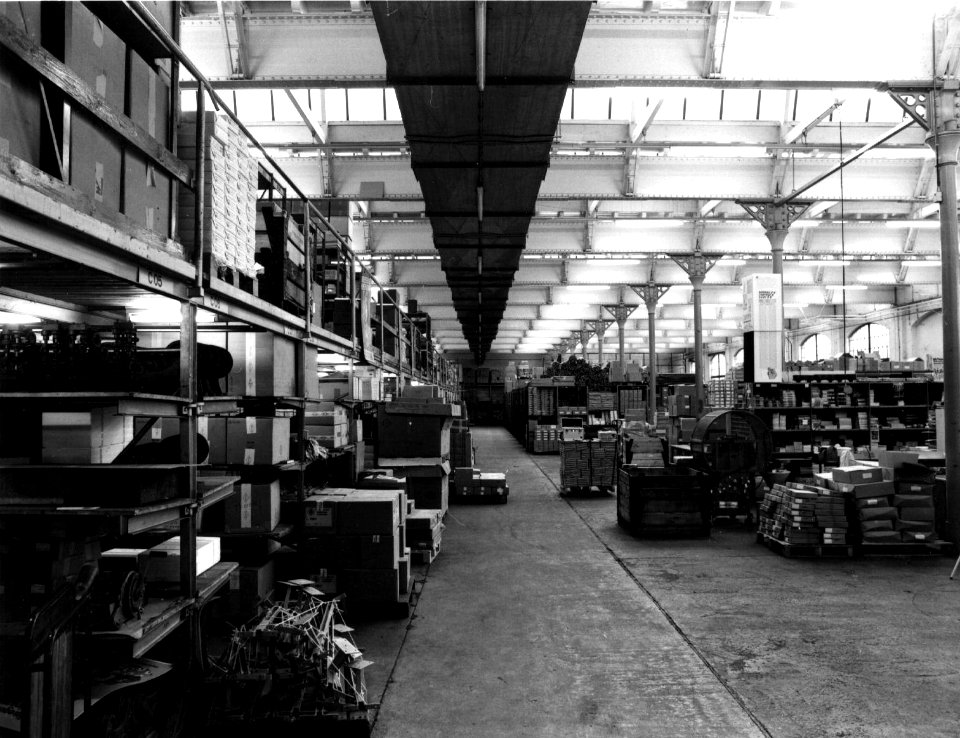 HUA-153337-Interieur van het Algemeen Magazijn Utrecht (AMU)
