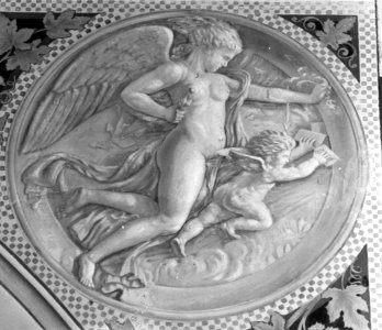 HUA-156682-Afbeelding van een wandschildering in de wachtkamer van het koninklijk paviljoen van het NS station Amsterdam CS te Amsterdam