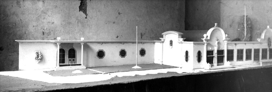 HUA-163894-Afbeelding van een maquette van de voorgevel van het nieuwe N.S.-station Vlissingen te Vlissingen