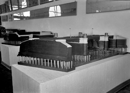 HUA-167252-Afbeelding van een model van een spoorbrug in het Spoorwegmuseum (Maliebaanstation) te Utrecht