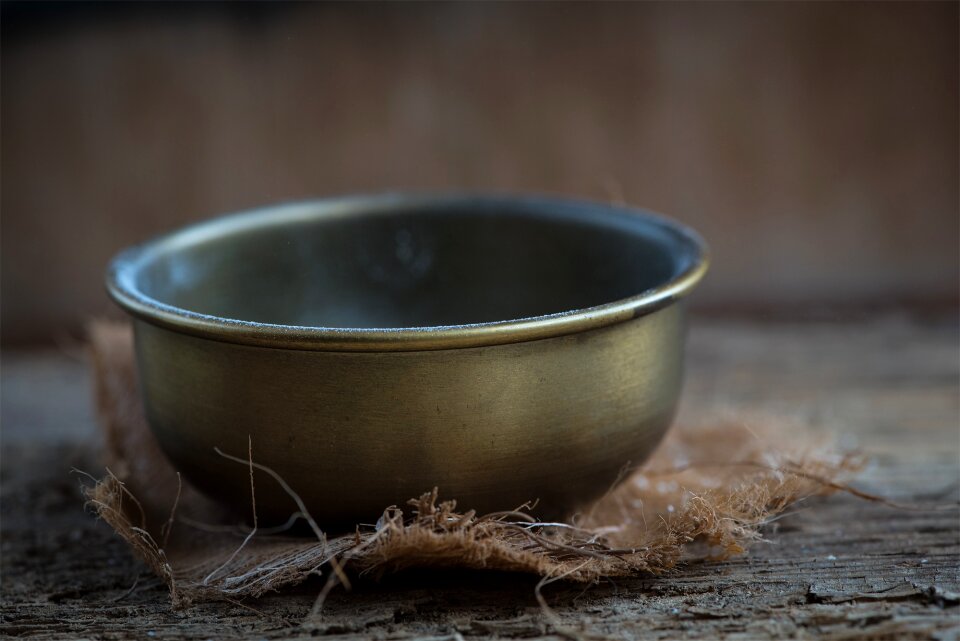 Vessel close up eat