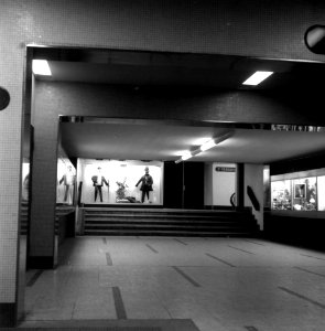 HUA-166735-Gezicht in de perrontunnel van het N.S.-station Tilburg te Tilburg