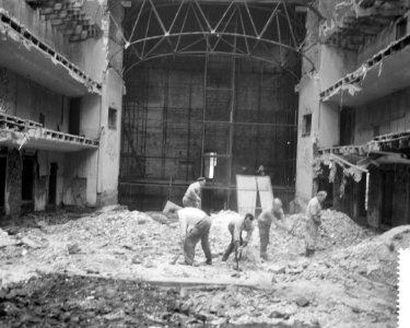 Hollandse schouwburg wordt ingericht als herdenkingsplaatst, Bestanddeelnr 911-6080